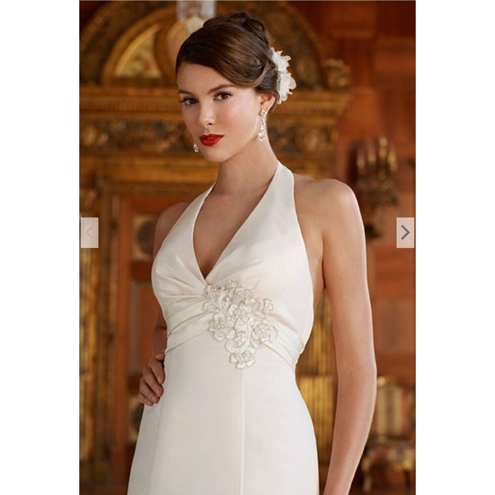 Casablanca Bridal Wedding Dress 12
